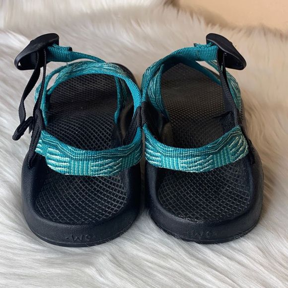 Chacos Womens Classic Sandal With Vibram Sole Size 9 - Picture 4 of 9